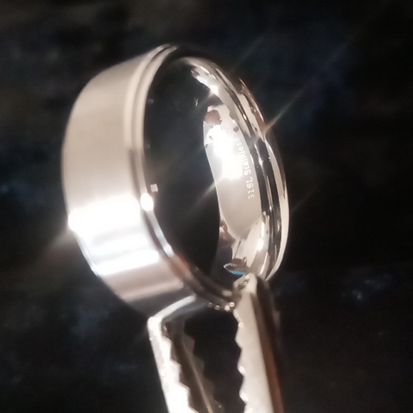 JFSG Wedding band stainless size 8.5 - Picture 3 of 7